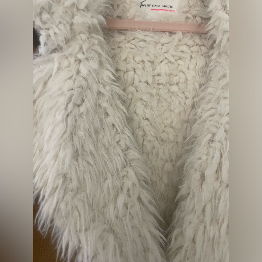 Two by Vince Camuto Suede and Faux Fur Vest - Picture 3 of 7